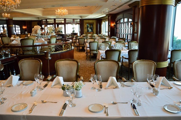 Le Ciel Sunday Brunch
